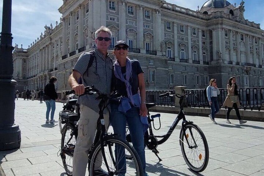 3-Hour Private Tour of Madrid by Bike