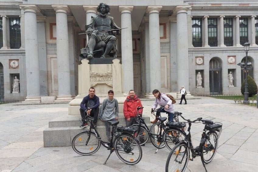 3-Hour Private Tour of Madrid by Bike