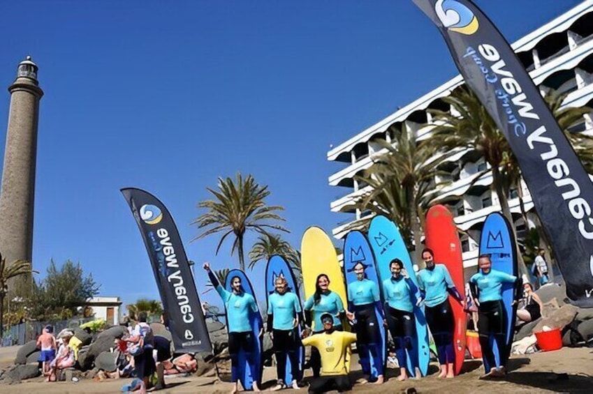 Surf lessons for all levels in Maspalomas