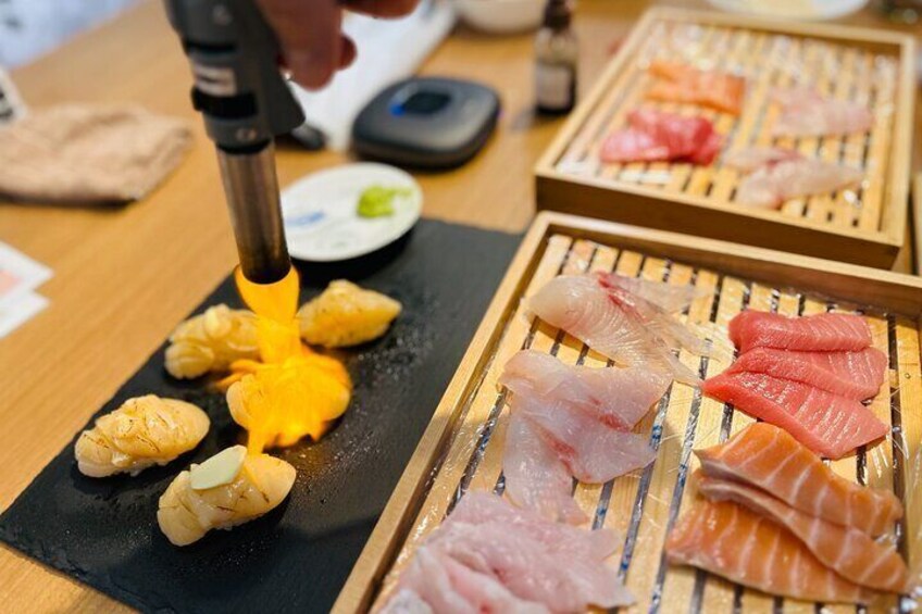 Kanazawa: traditional Japanese & sushi cooking classes