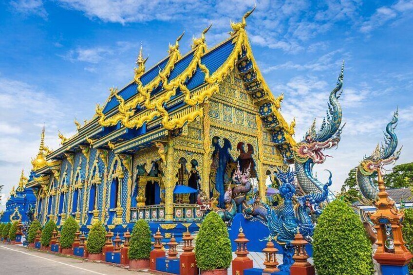 Full Day Chiang Rai 3 Temples White, Blue,Big Bhudha Temples