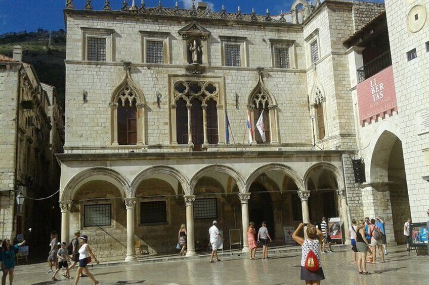 Full-Day Private Tour from Mostar to Dubrovnik