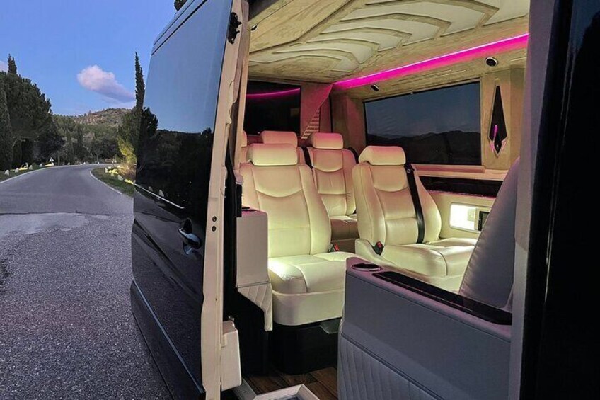 Luxurious minivan 