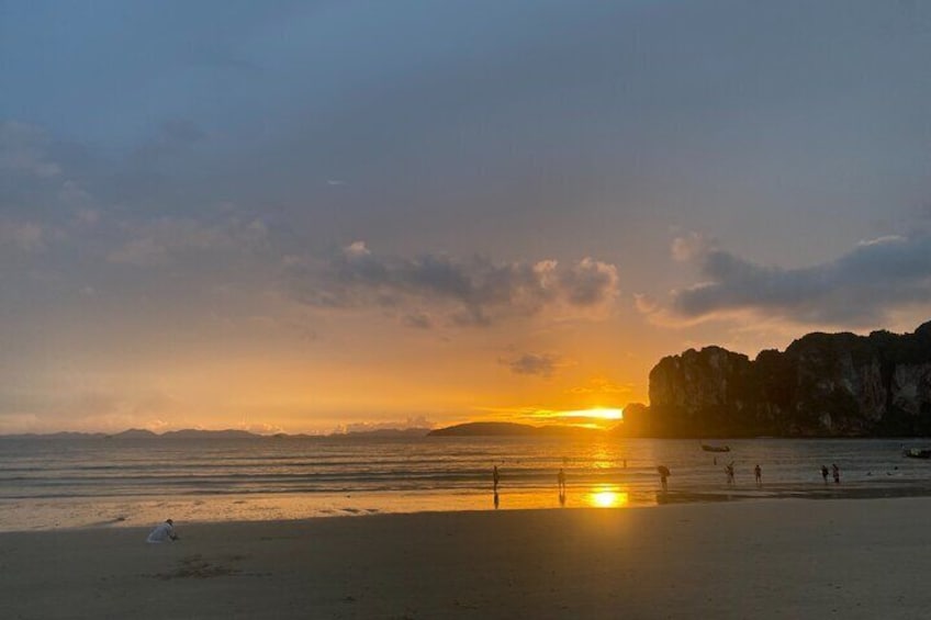 Sunset at Railay Beach (Walking to Another side of Phra Nang Cave)