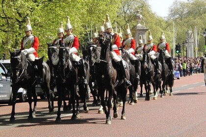 Full Day London Private Tour with Admission