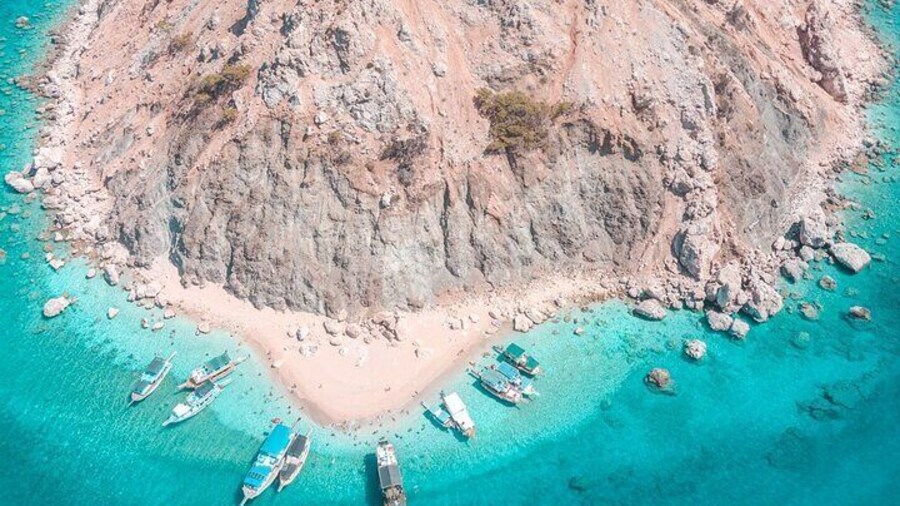 Antalya: Suluada Island Small Group Boat Trip with Lunch & Pickup