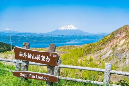 Usuzan Volcano Guided Hiking Private Tour