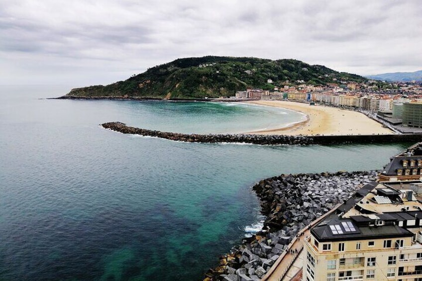 Private Full day: Hondarribia & San Sebastian from Bilbao