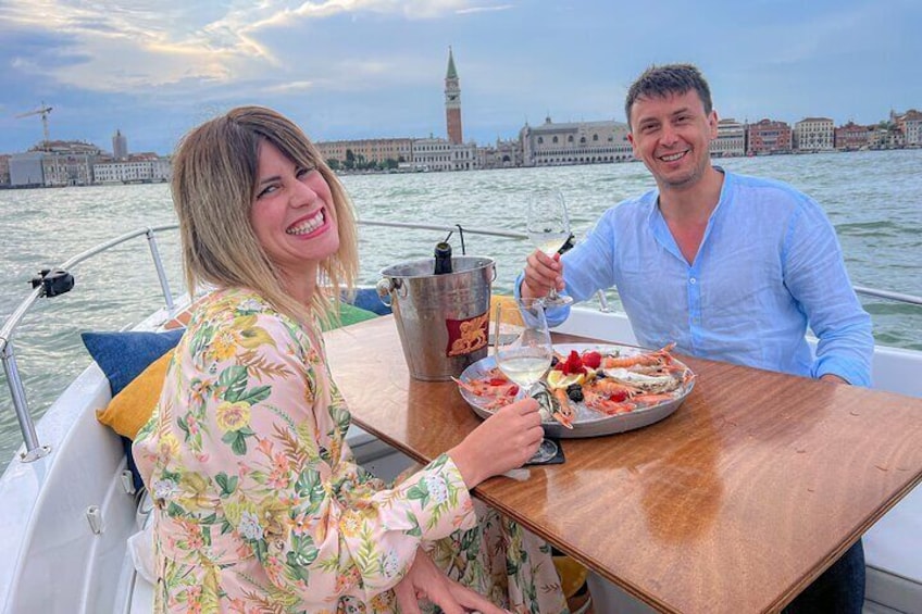 Aperitif in San Marco and hidden canals