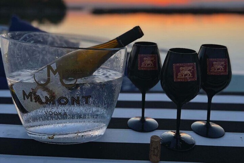 Aperitif in San Marco and hidden canals