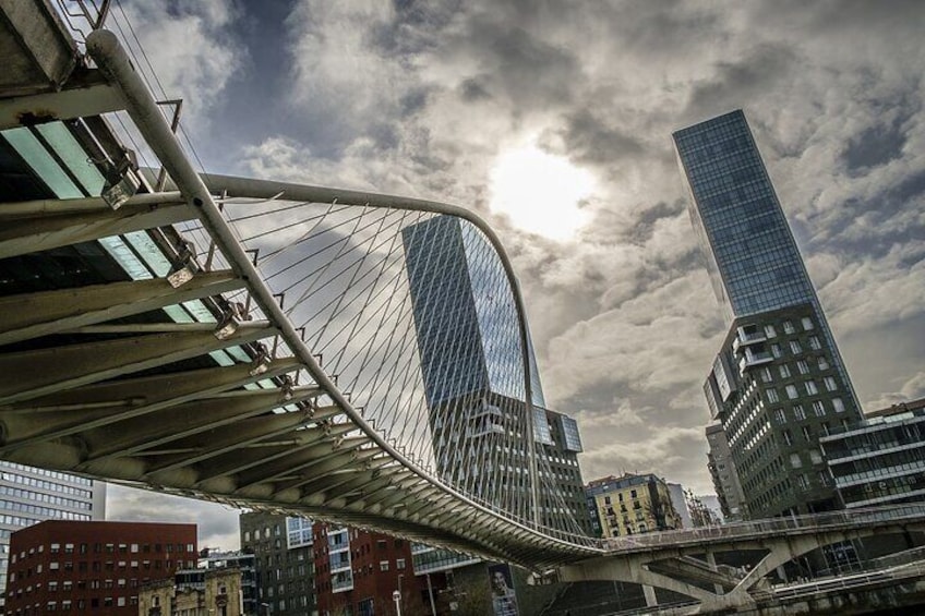 Year of Love in Bilbao: Quest Experience