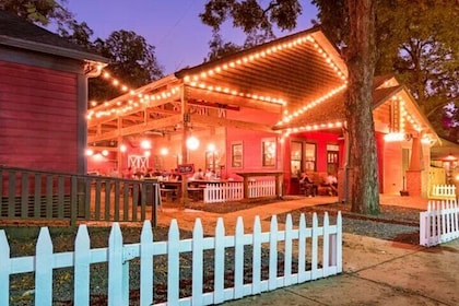 City centre Austin Private Walk: Food, Drinks, and History