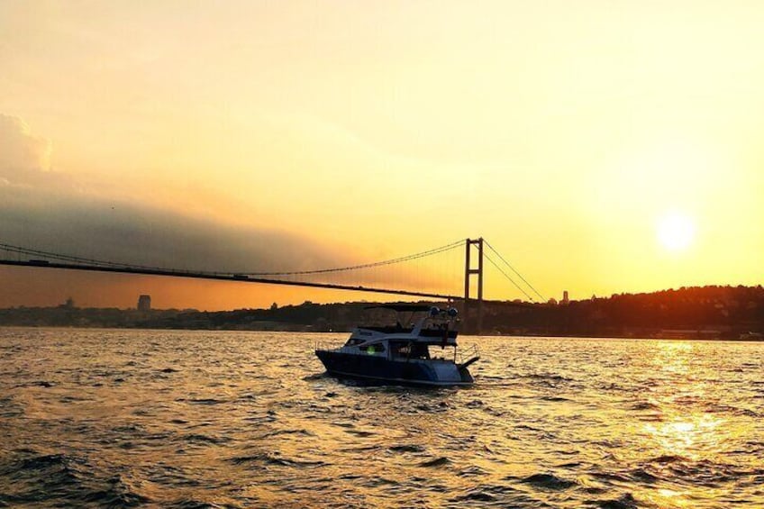 Velena Travel Bosphorus Sunset Cruise
