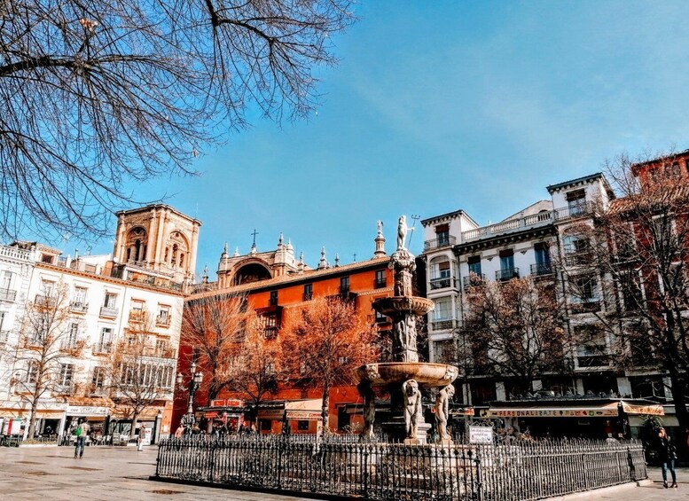 Picture 3 for Activity Granada: Albaicin and Sacromonte Districts Guided Tour