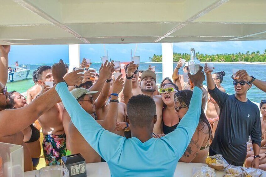  Punta Cana Party boat (Only Adult)