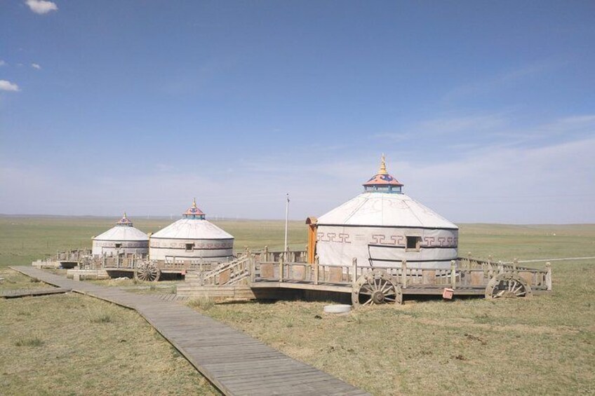 Inner Mongolia Huhhot Four Days Nature Tours 