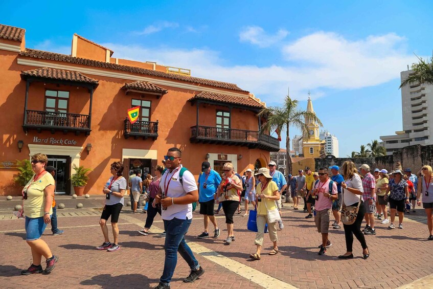 Picture 4 for Activity Cartagena: Sightseeing Hop-on Hop-off Bus