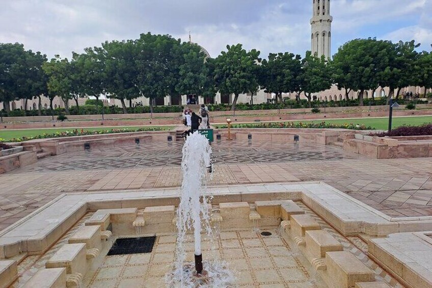 Shared Monuments and Marvels of Muscat Tour