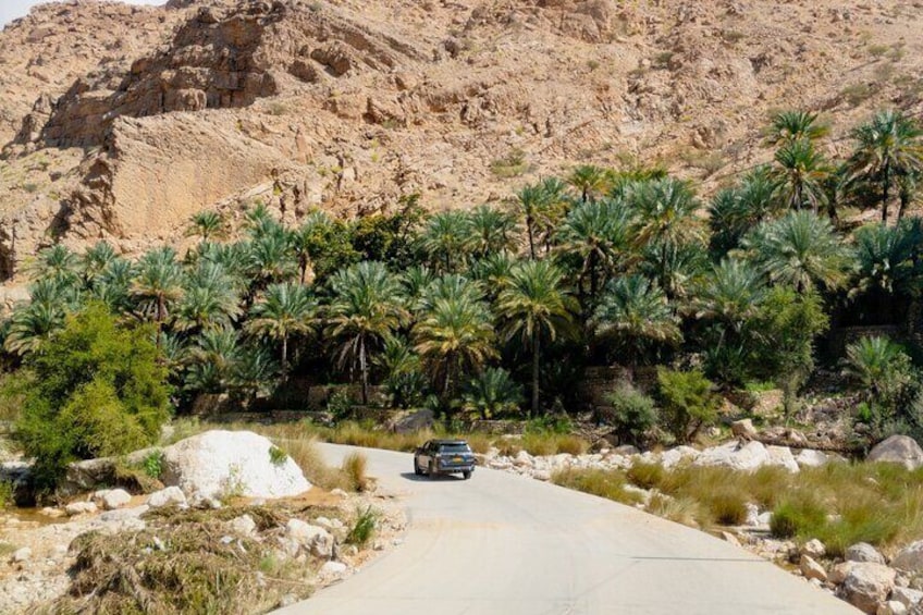 way to wadi bani Khalid