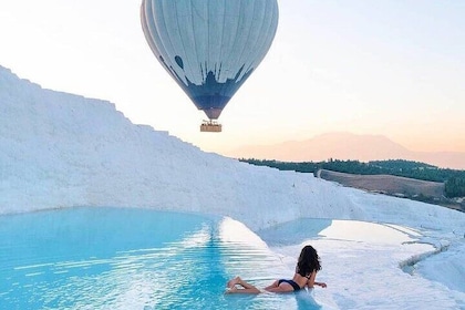 Pamukkale Trip with Entrance, Lunch, Dinner & Transfer from Side