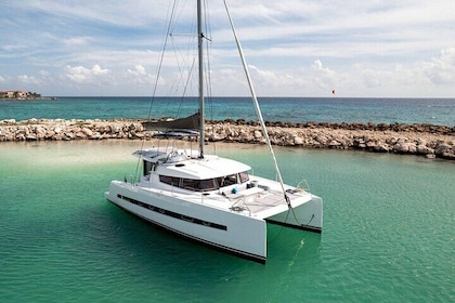 All-inclusive Tulum: 4 hrs Private in 40' Catamaran Bali