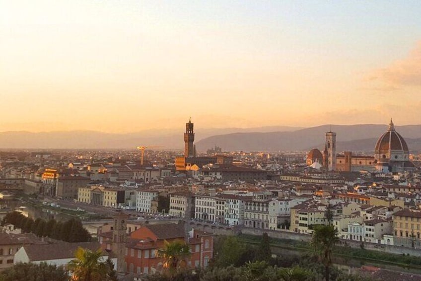 The studio school is located in the historic centre of Florence, Italy