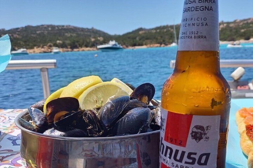 Daily Boat trip in La Maddalena Archipelago from Palau
