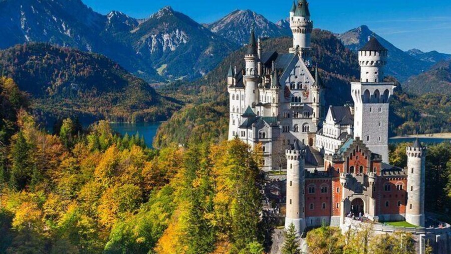 Full day small group Tour in Neuschwanstein from Innsbruck