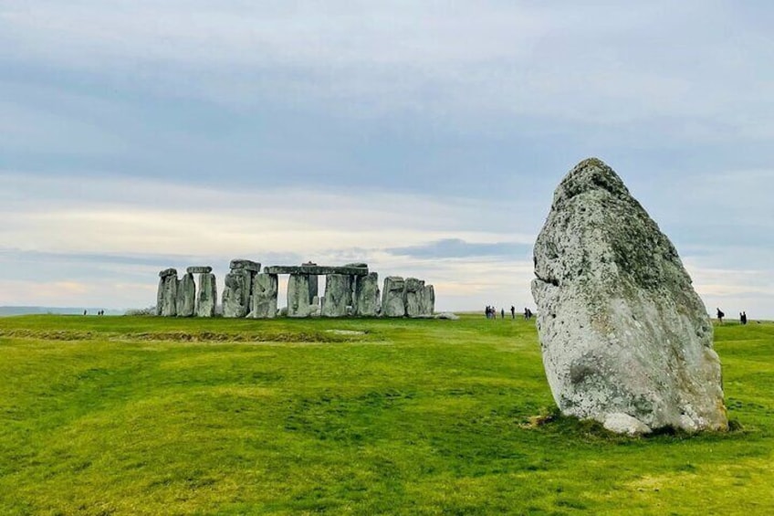 Secrets of Stonehenge: Private Half-Day Tour from Bath