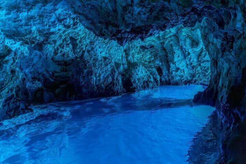 Blue Cave and Hvar 5 Islands speedboat tour | from Split&Trogir