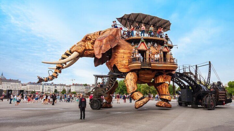 Nantes Private Custom Walking Tour With A Guide
