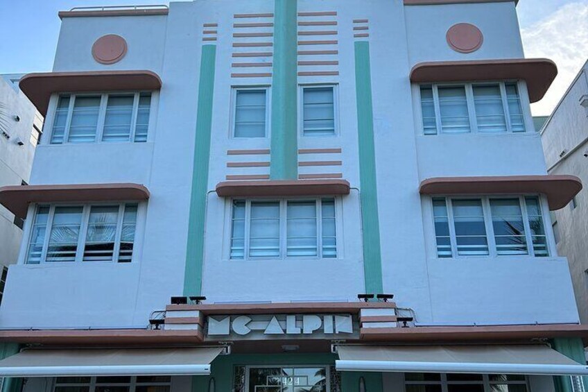  South Beach Food Tour- Culinary & Art Deco & History 