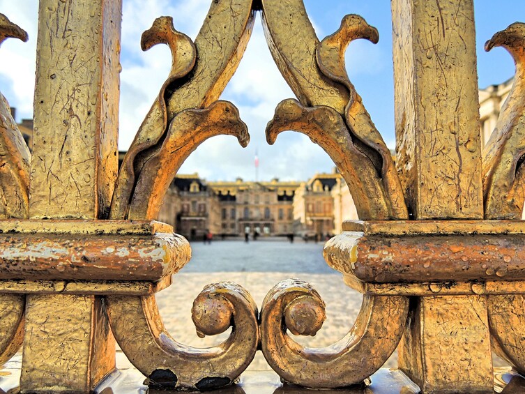 Charger l’élément 1 sur 9. Skip the Line: Small-Group Guided Tour of Versailles Palace from Paris