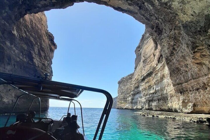Comino and Cave Tour in Malta