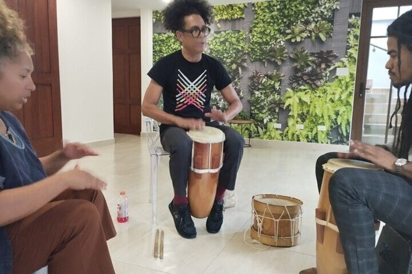 Small Group Panama Drumming Experience 