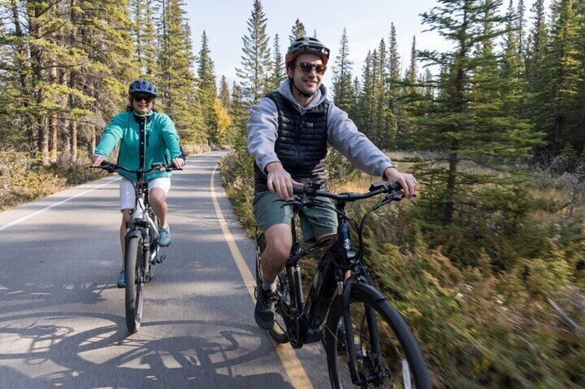Small Group E-Bike Tour the Banff Local Explorer