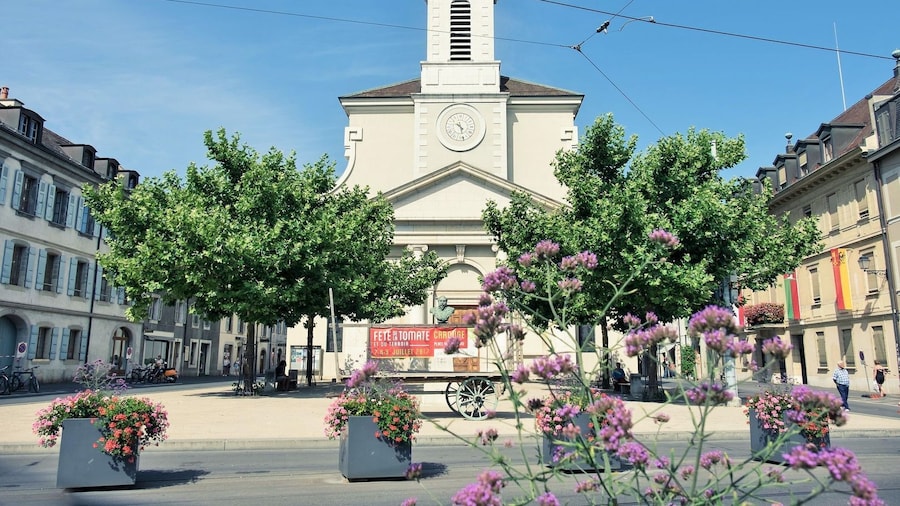 Carouge In-App Audio Tour: Charming Little Neighbour of Geneva