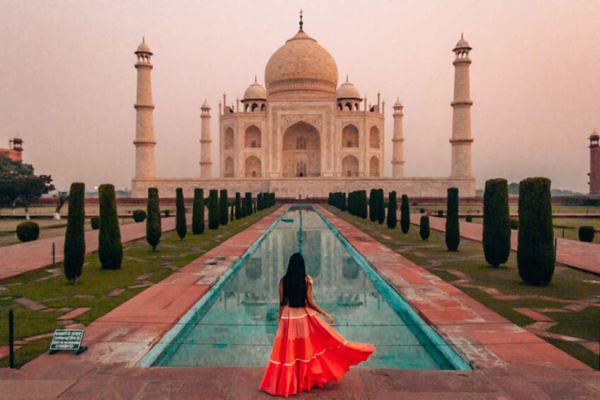 From Mumbai: Taj Mahal Agra Private Tour