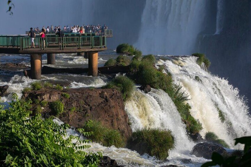 Waterfalls Brazilian side 