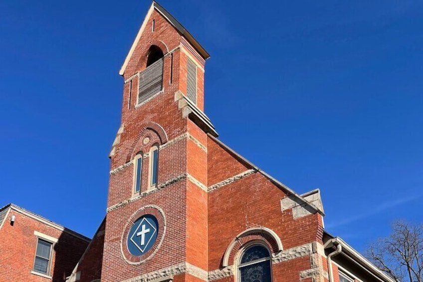 Mount Adams Historic Smartphone Guided App GPS Audio Walking Tour