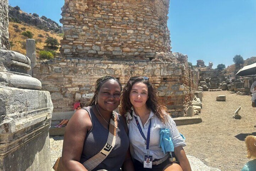 Private Tour in Ephesus and Traditional Turkish Bath from Port