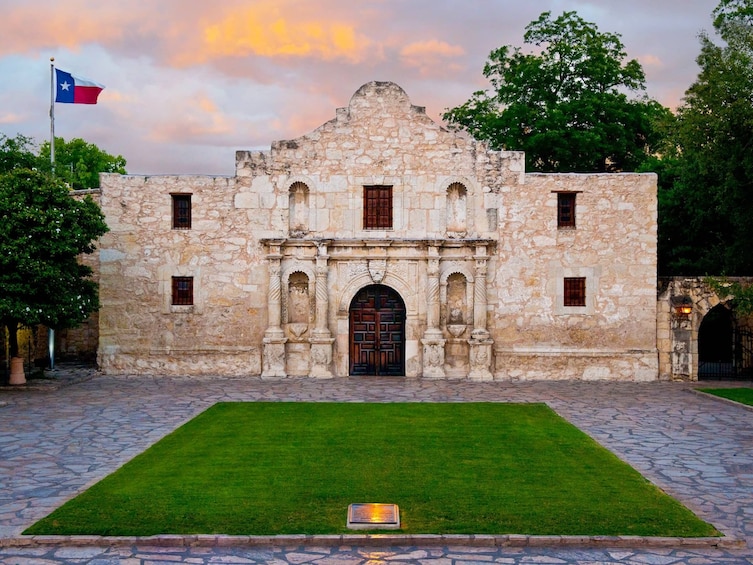 San Antonio CityPASS®: Save on admission to 4 must-see attractions