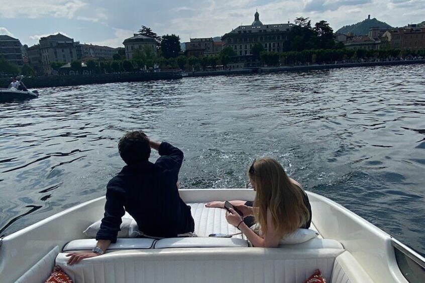 Private Boat Tour on Lake Como with Exclusive Sport Cruiser