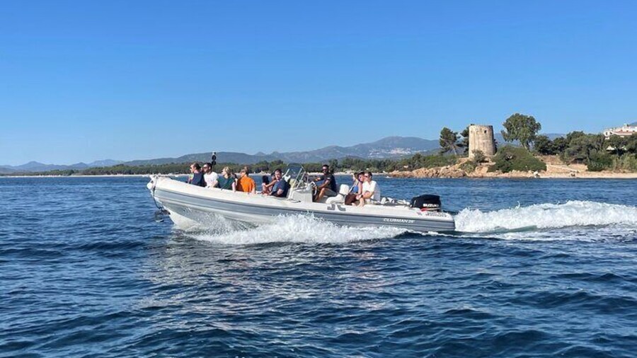 Our dinghy leaving