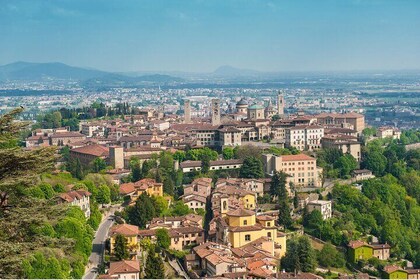 Bergamo : Private Custom Walking Tour With A Guide (Private Tour)