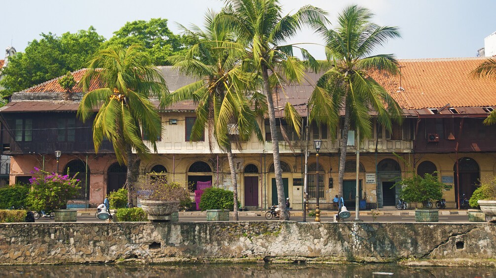 dutch colonial buildings in jakarta