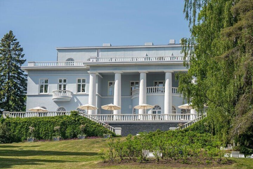 Day tour Helsinki-Porvoo-Haikko Manor with lunch and SPA(8 hours)