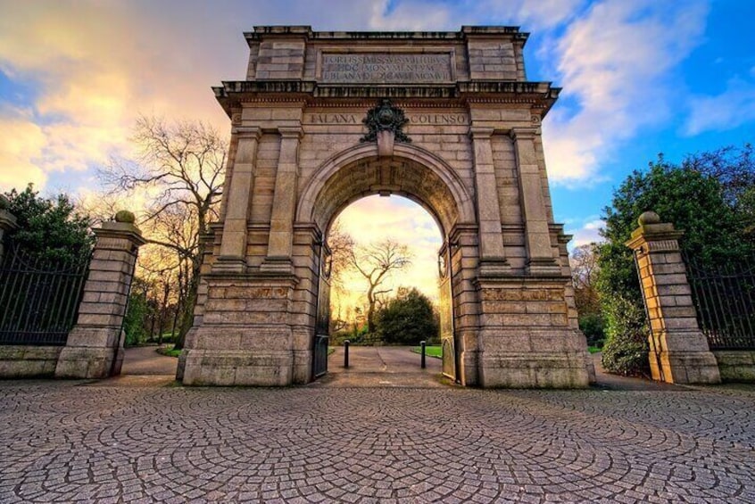 3-Hour Dublin History and Culture Small Group Walking Tour