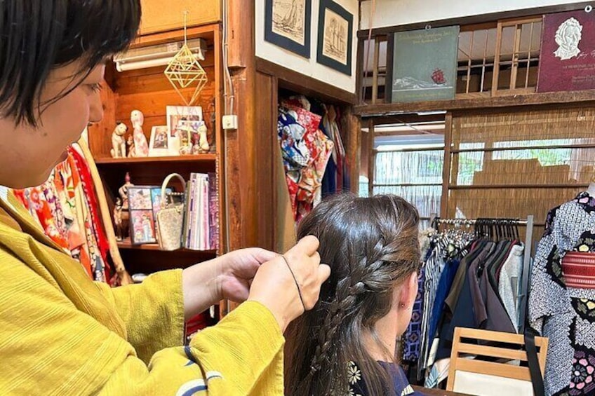 A Unique Antique Kimono and Tea ceremony Experience in English
