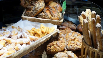 Historic Dijon Market Food Tour